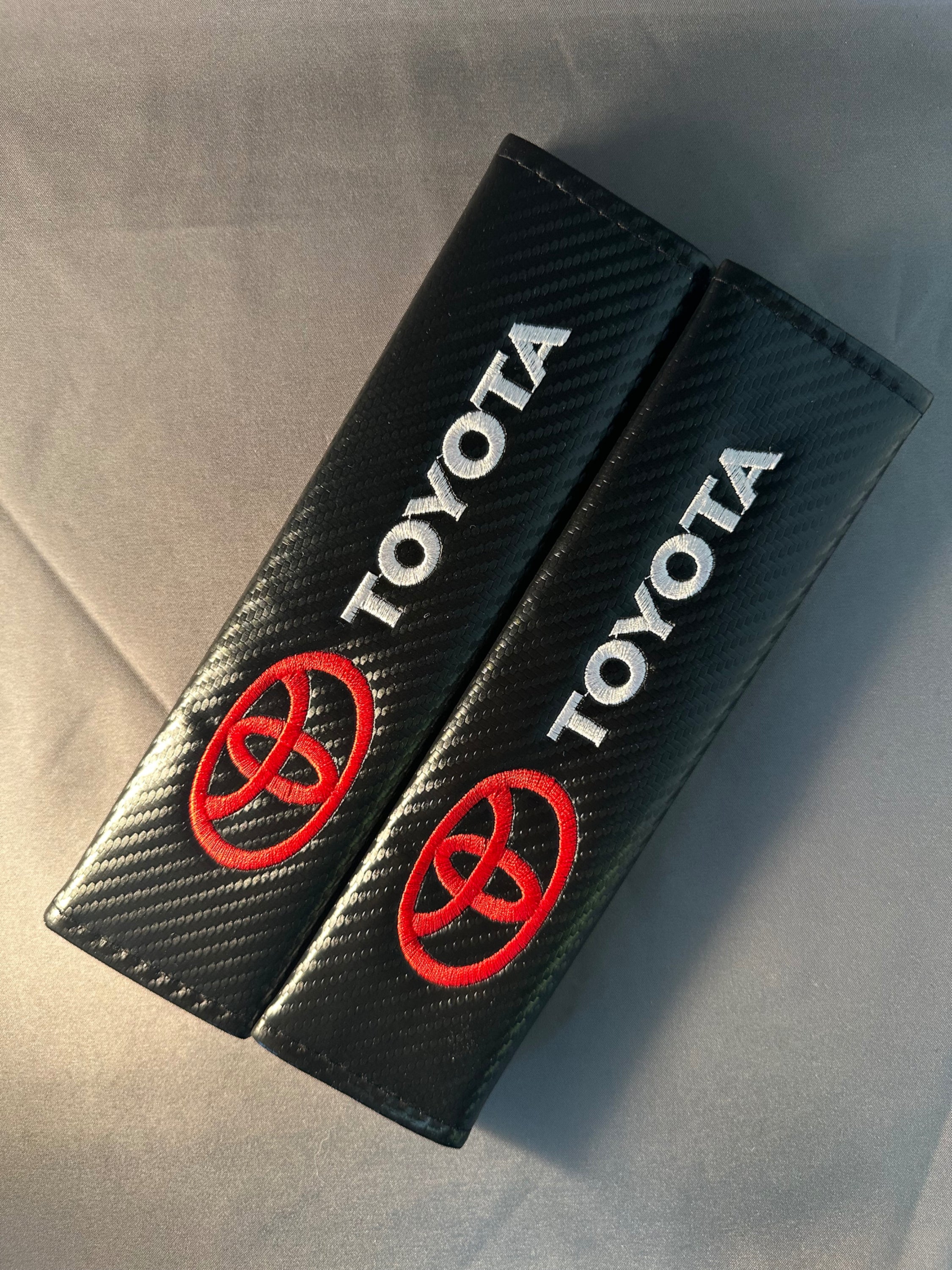 2x Seatbelt Cover Carbon Fiber Look | for Toyota image 0